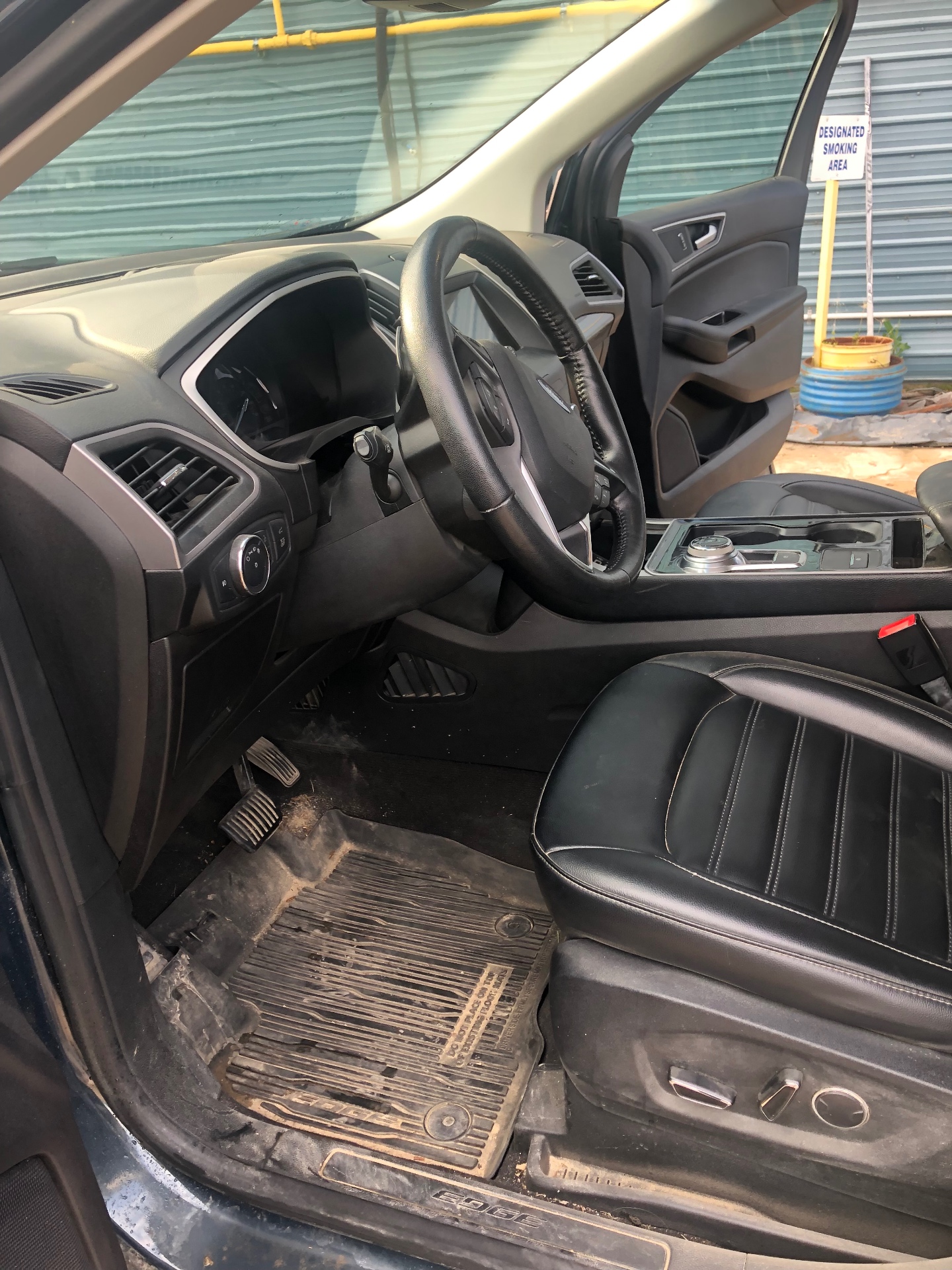 SUV front cabin — before Draude Interior Detailing